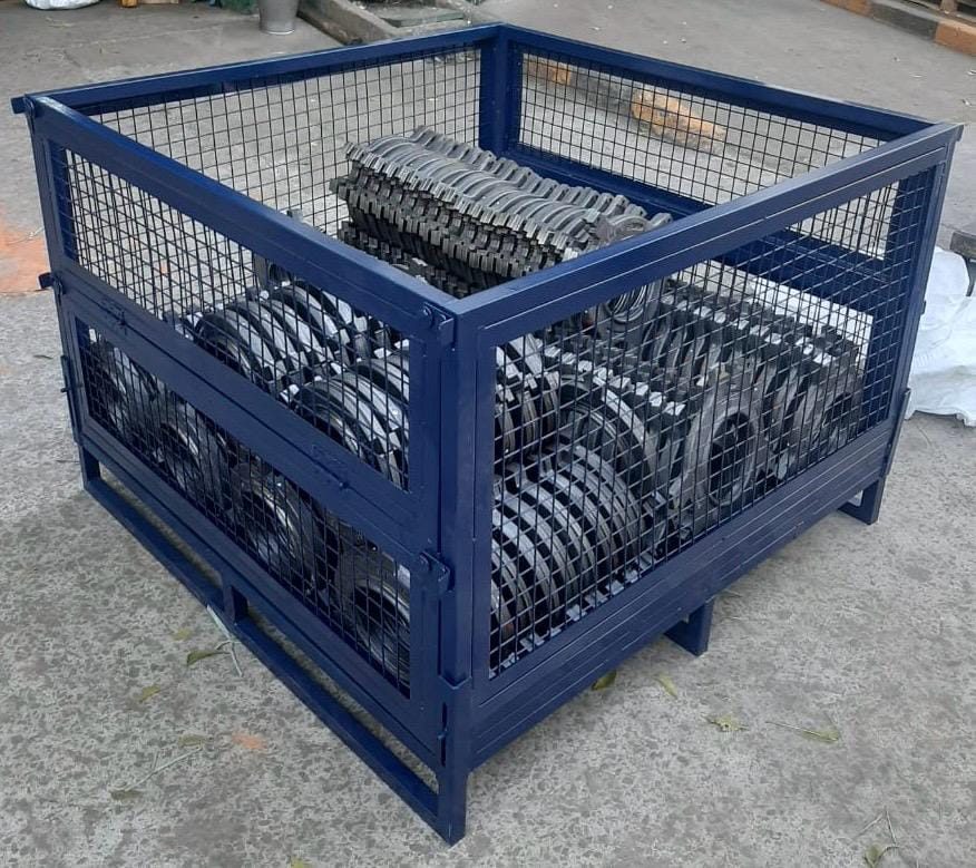 Steel cage pallet for heavy duty industrial storage